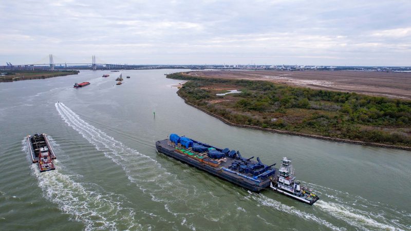 heavy haul cargo by 250 foot barge